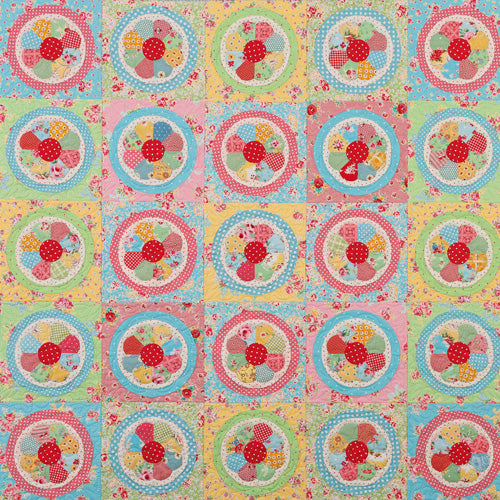 Closeup of dresden plates from english paper pieced vintage dresden plate quilt